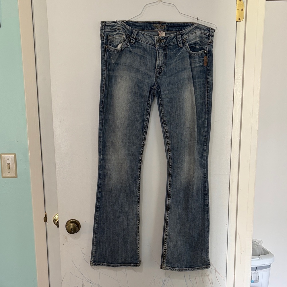 Silver Brand Bootcut Jeans - Style Alex -size 34/33